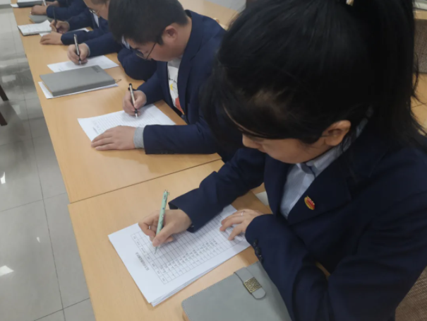 U8国际集团团委召开2021年度专题组织生活会(图4) U8国际集团团委召开2021年度专题组织生活会(图4)