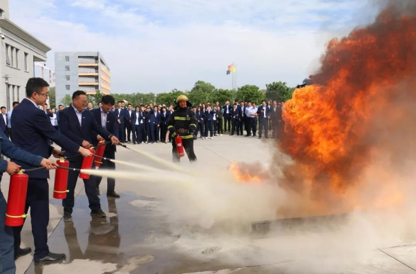 U8国际集团打造“泓源红”党建品牌助推高质量发展(图13) U8国际集团打造“泓源红”党建品牌助推高质量发展(图13)