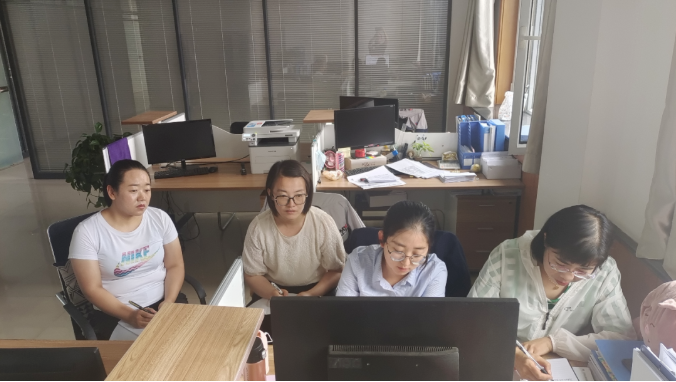 U8国际集团财务管理部组织开展员工专业知识培训(图1) U8国际集团财务管理部组织开展员工专业知识培训(图1)